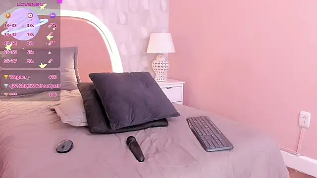 isabella_milf_ live cam on StripChat