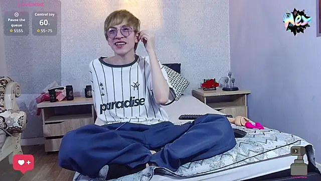 axell_stone_ webcam