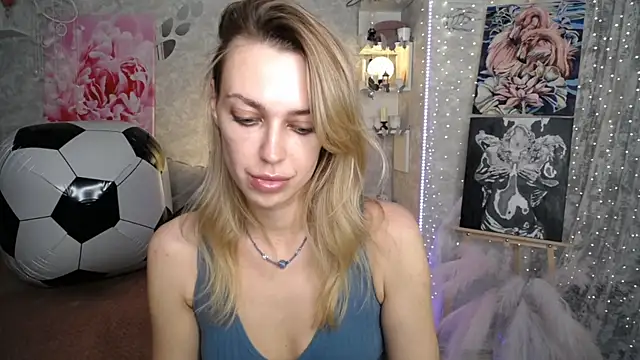 NickyAdamidi webcam