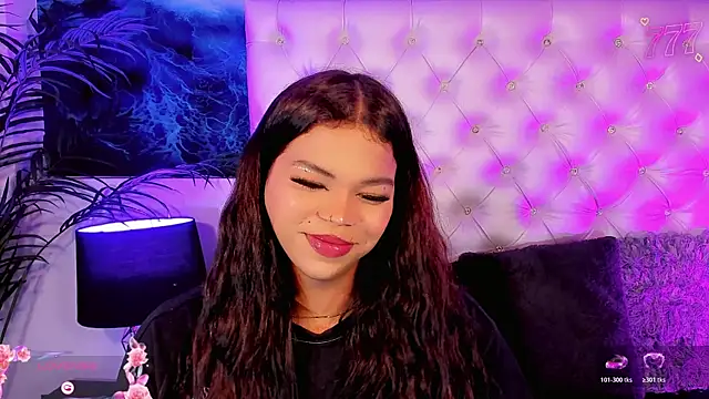 Keira_Fox31 webcam