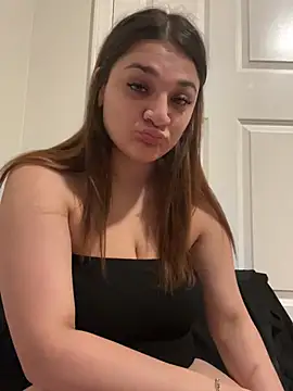 treasurebabii webcam