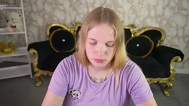 NikkyReyyy