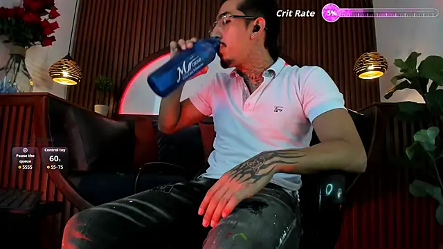 Donovan_Desmond webcam