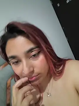 ADELINE_COLLINS15 webcam