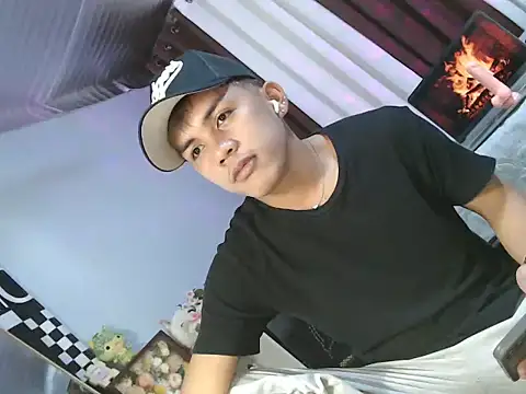 urhot_chany (M twink) - CUM AT GOAL FOR TUITION