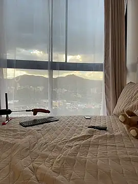 Celeste_Amber webcam