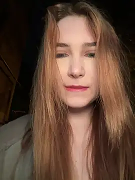 marlboroweb (F teen) - take off my bra right on the street