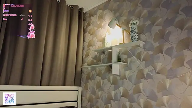 DaynaMacha Live Web Cam Show