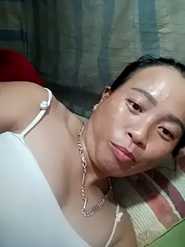 phuongtrinh1 live cam on StripChat