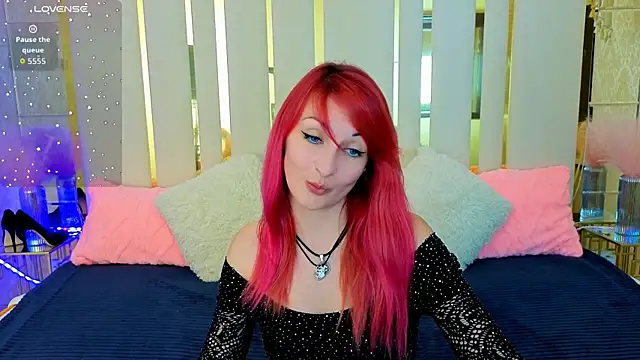 BrandyBloom webcam