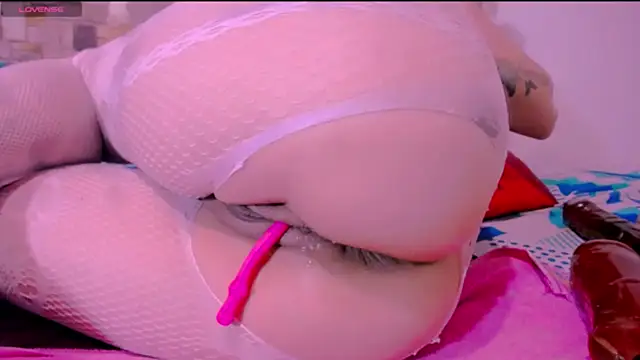 CrazyRousex webcam