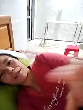 Jadi_M webcam