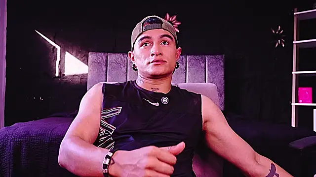LiamDeep webcam