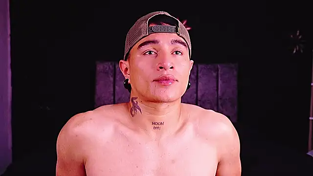 LiamDeep webcam