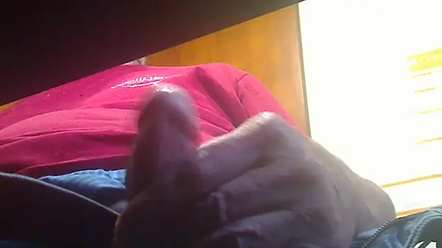 markluvskitty live cam on StripChat