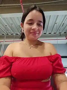 Julieth_hot-69 webcam
