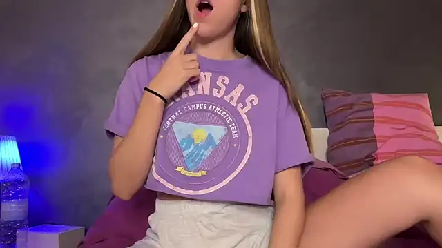 Martimartinaxx webcam