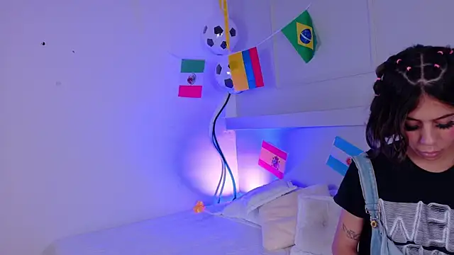 ZoeyPetit webcam