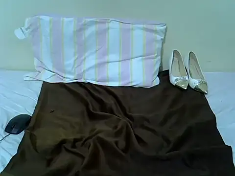 pointie_bloomy webcam