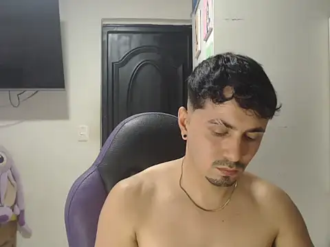 Sebas_Blessed webcam