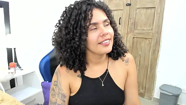 Cheila-Carter webcam