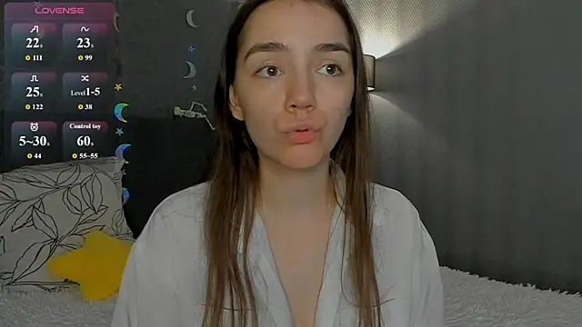 sweete_chantal live cam on StripChat