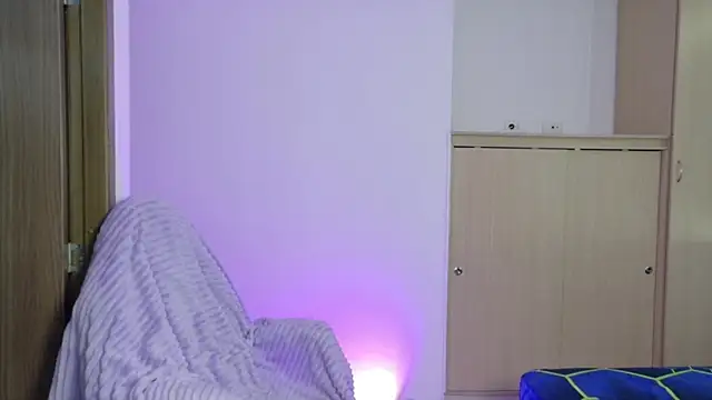 manuela99x webcam