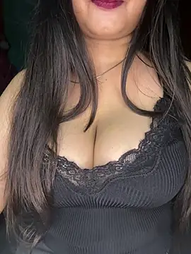Naughty_pooja44