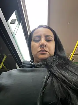 Abril_Luv webcam
