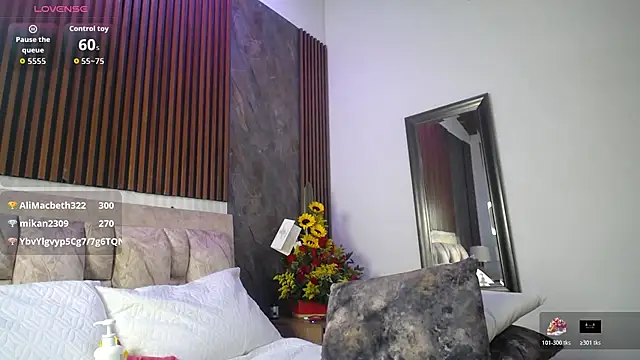 linda_cabal webcam