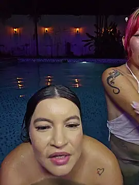 Pretty_Julieta webcam
