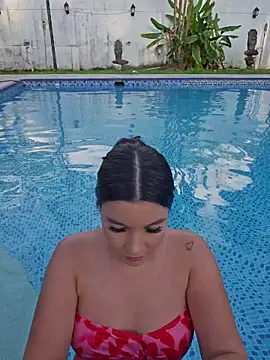 Pretty_Julieta webcam
