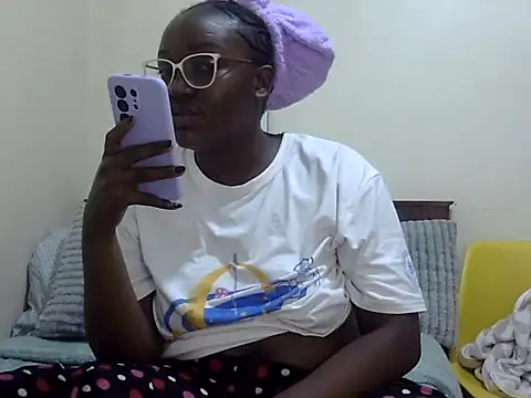 Sexy-suzy webcam