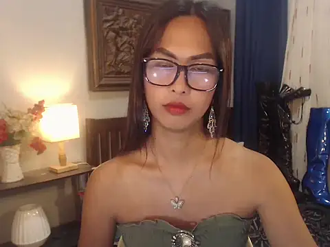 Nathalieheartt webcam