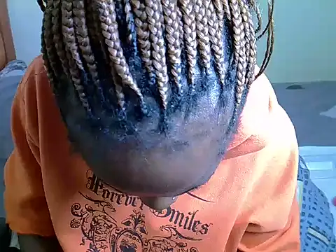 Pearl_petite webcam