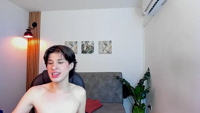 boysinheat_ webcam