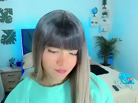 ZoeSchmmit webcam