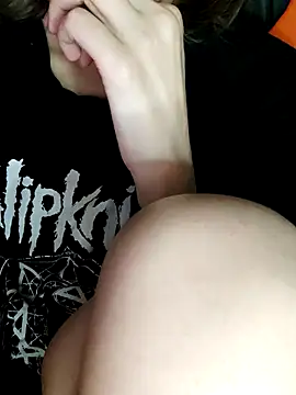 Aashikalaa webcam