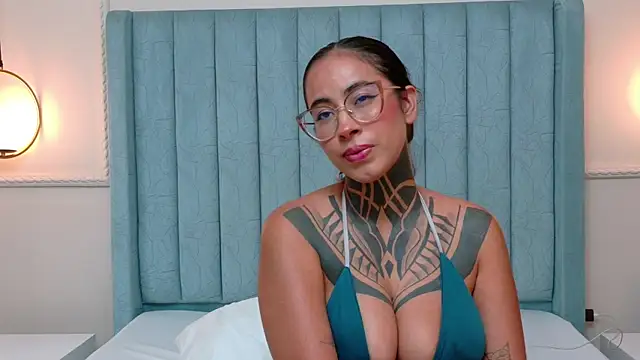 NicoleBlum webcam