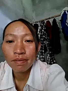 tcm-cute live cam on StripChat