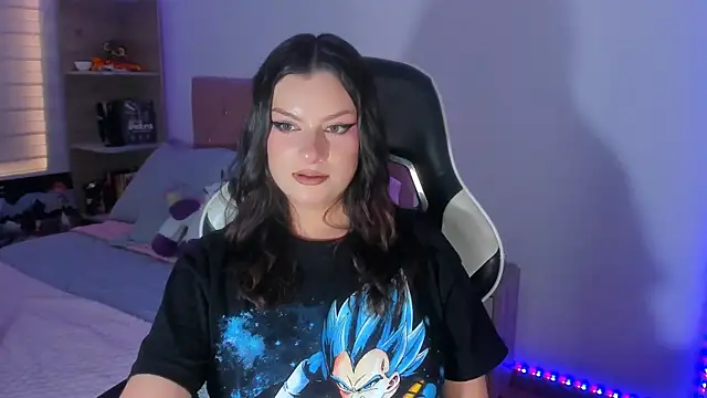 OphelianaRose33 webcam