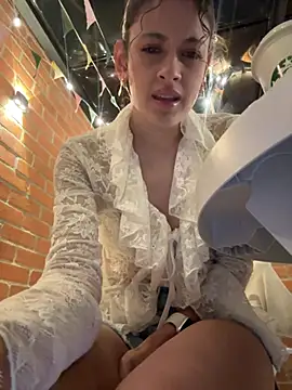 alana15 webcam