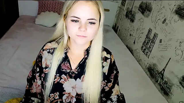 lovely-eyes webcam