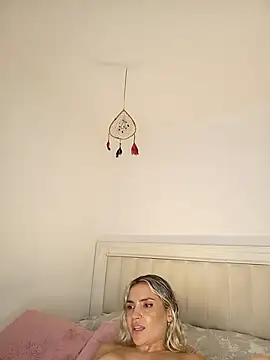 ASHLEY_BLAIR webcam