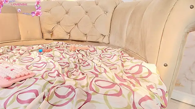 ariannaruiz webcam