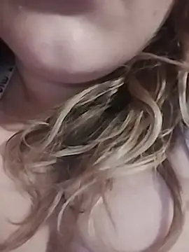 SWEETLUNA077 webcam