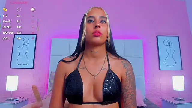 charlotte_kisss webcam