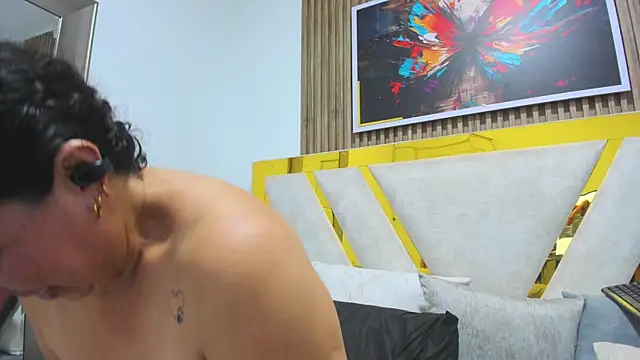 Luna_Naughty1