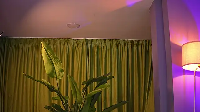 Ava_Solis webcam