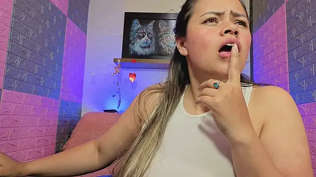 Miss_Pecados webcam